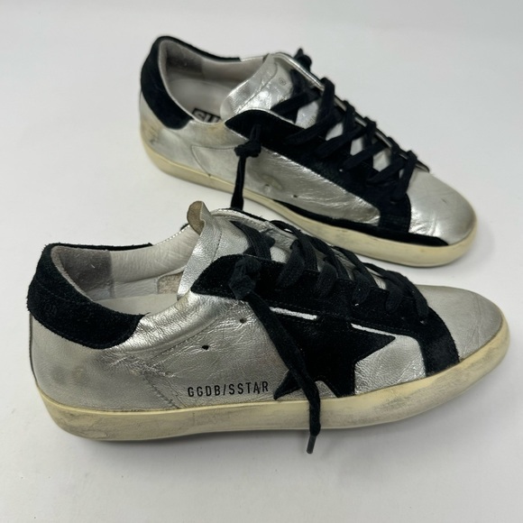 Golden Goose Sneakers size 35 - Picture 1 of 12